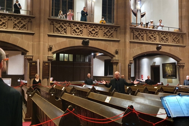 Chorkonzert mit Covid-19-Abständen